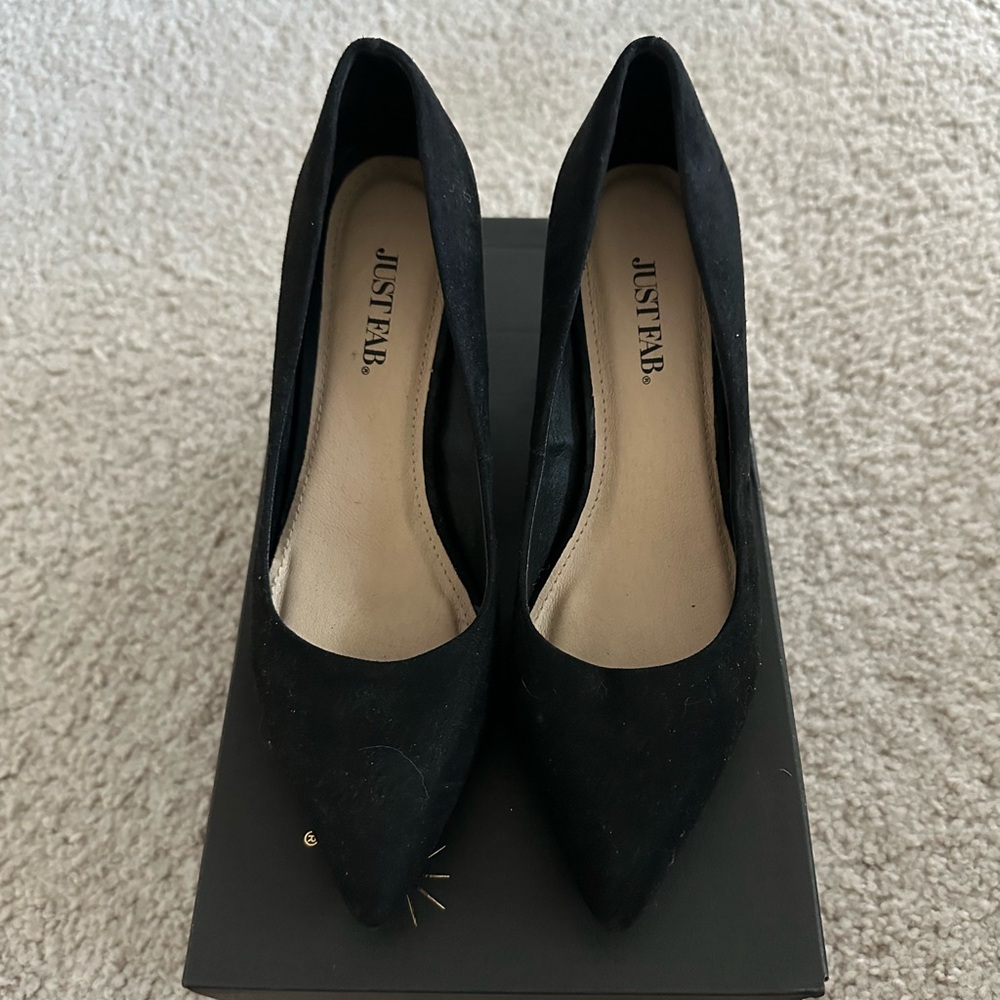 JustFab Classic Black Heels